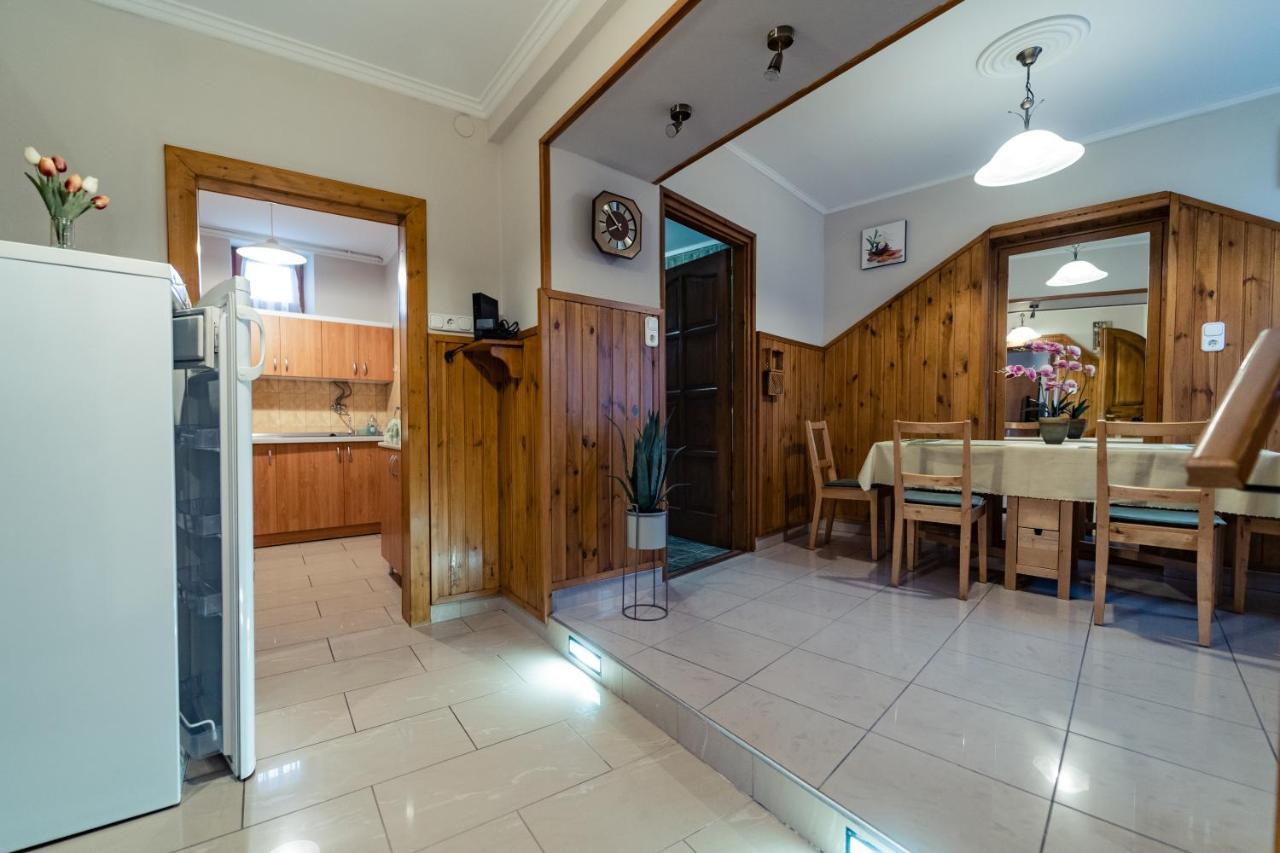 Estike Apartman ยูลา ภายนอก รูปภาพ